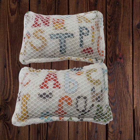 Handmade Reusable Sponges Washable  Set of 2 Cute Alphabet Letters - Picture 1 of 7